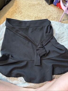 Asymmetrical Black Tie-Waist Ruffle Skirt